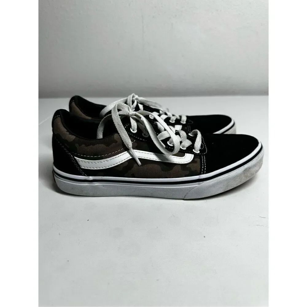 Vans Off The Wall Old School Skate Camo Youth Size 5 Low Top Sneakers Shoes